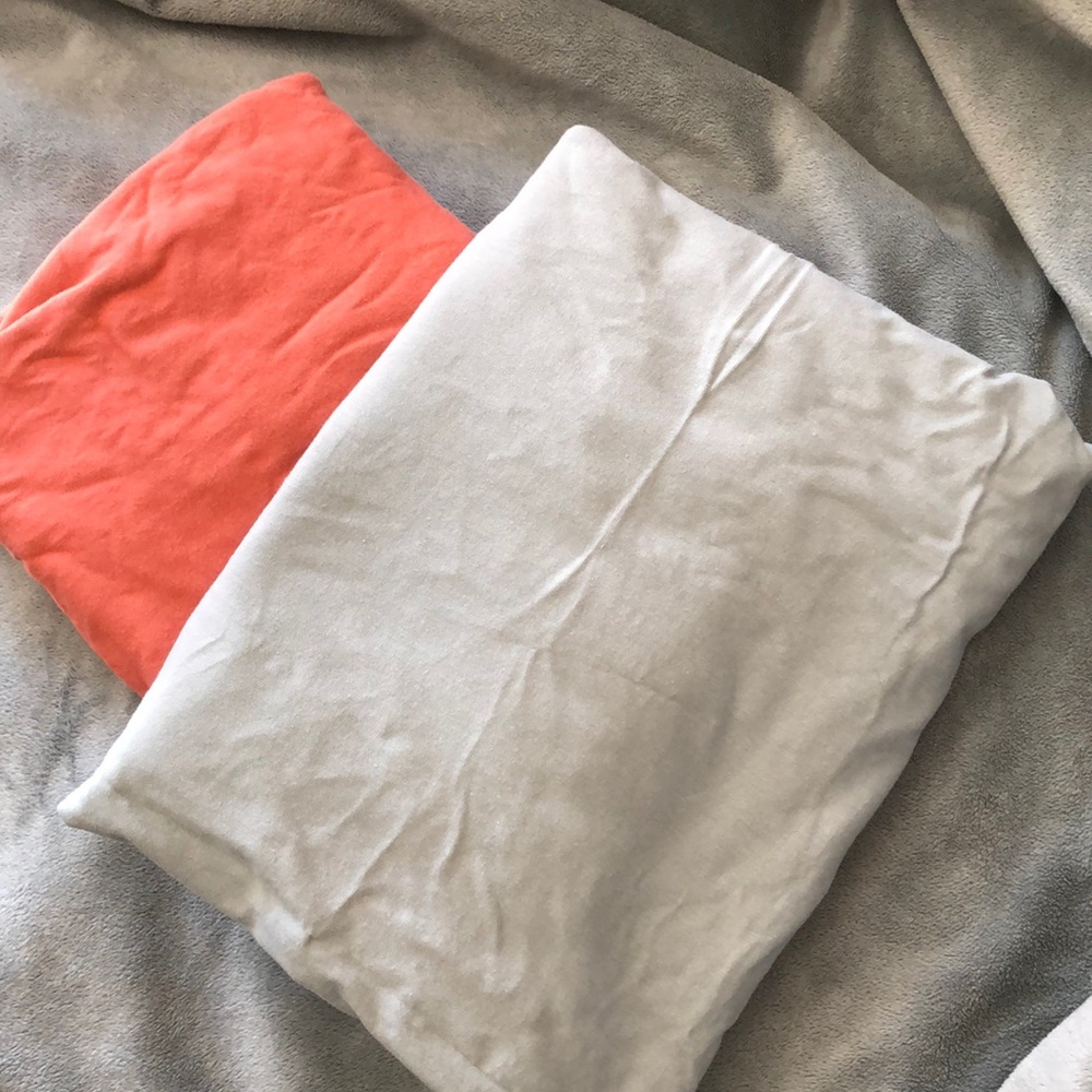 2 Snuggle me organic swaddles